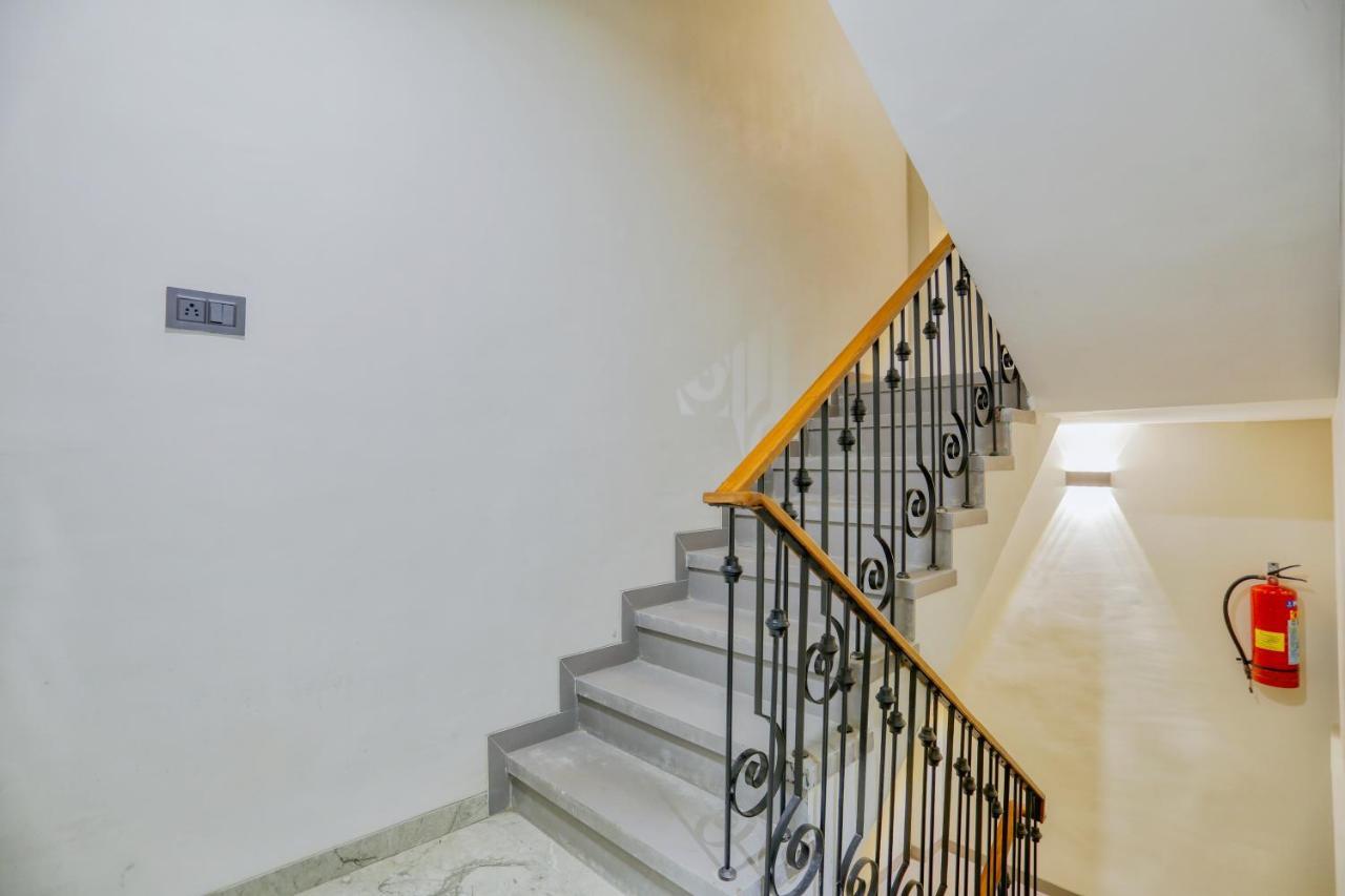 Hotel Pavilion Индор Екстериор снимка