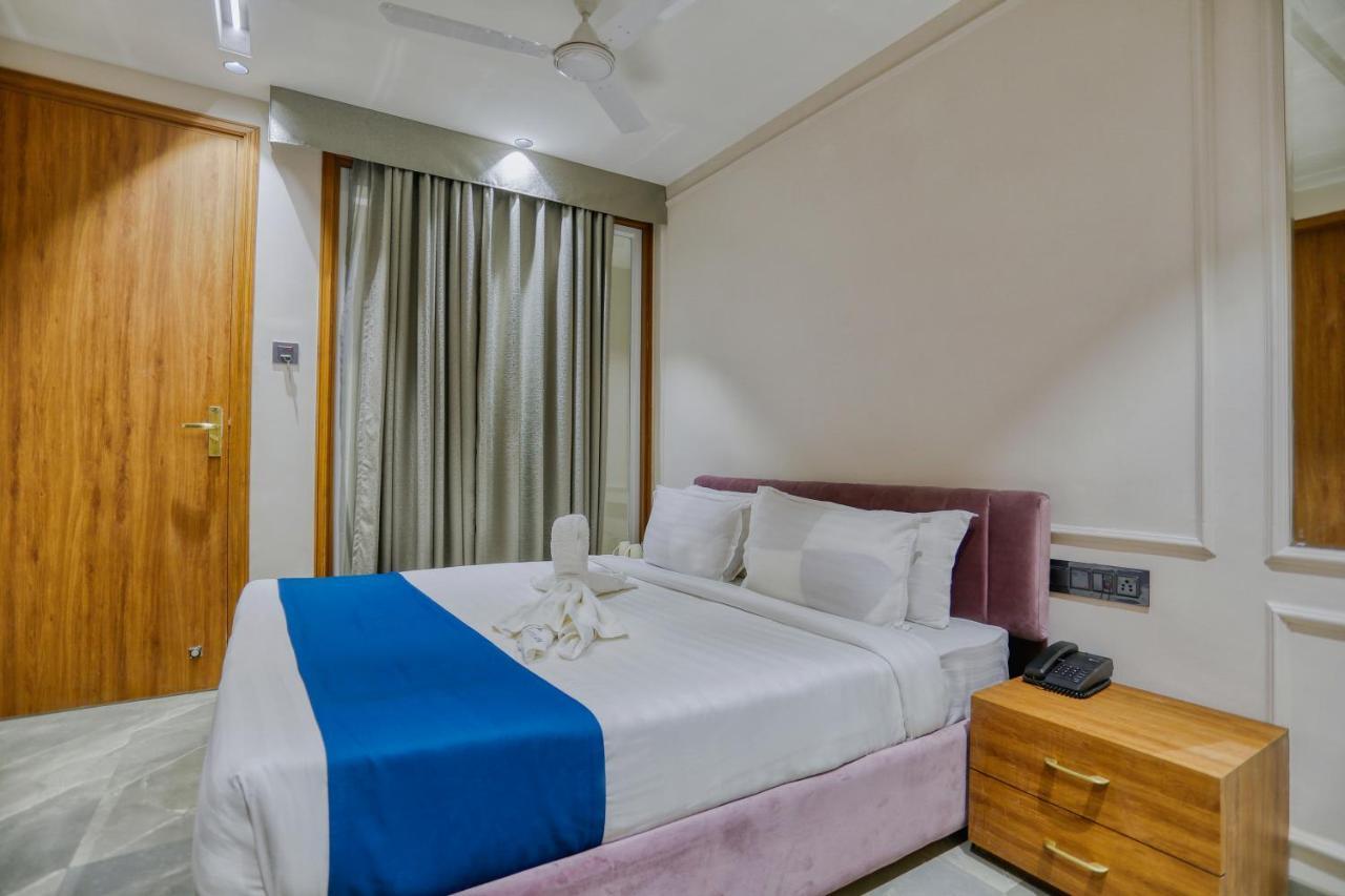 Hotel Pavilion Индор Екстериор снимка
